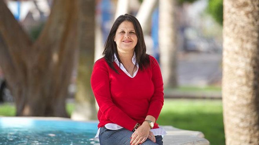 La alcaldesa de Tuineje, Esther Hernández (PP), destituye a tres concejales de Asambleas Municipales de Fuerteventura (AMF)