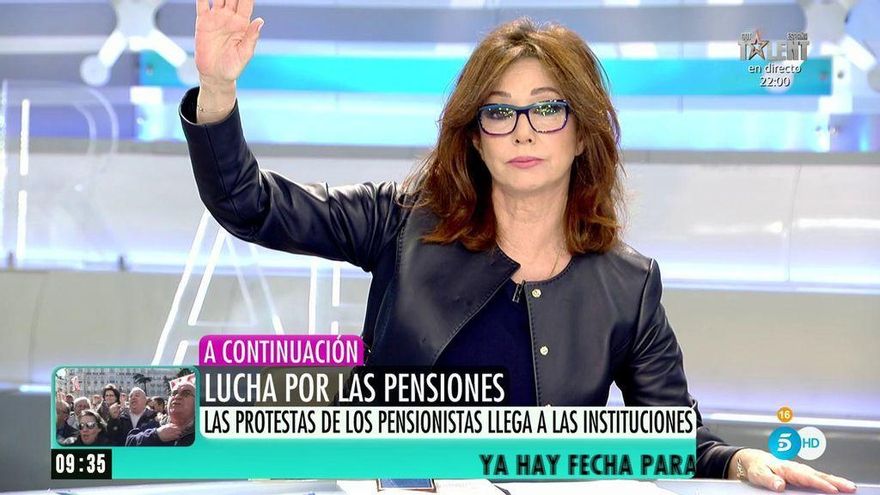 Ana Rosa Quintana levanta la mano para ofrecerse a ser consejera