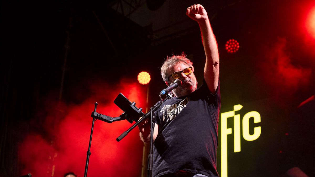 Jordi Évole en uno de los conciertos del FIC celebrado en el Festival de las Ideas y la Cultura 2026 en Rivas Vaciamadrid de elDiario.es