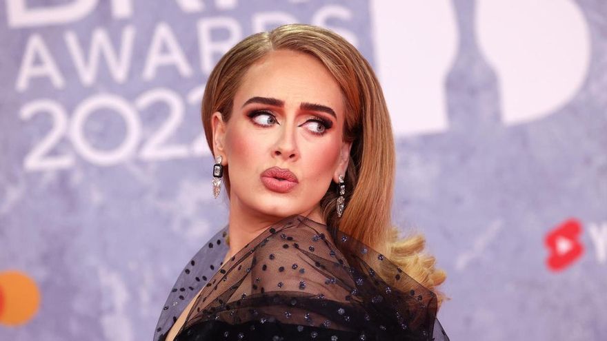 La cantante Adele detiene un concierto en Las Vegas al oír un grito homófobo: "¿Eres jodidamente estúpido?"