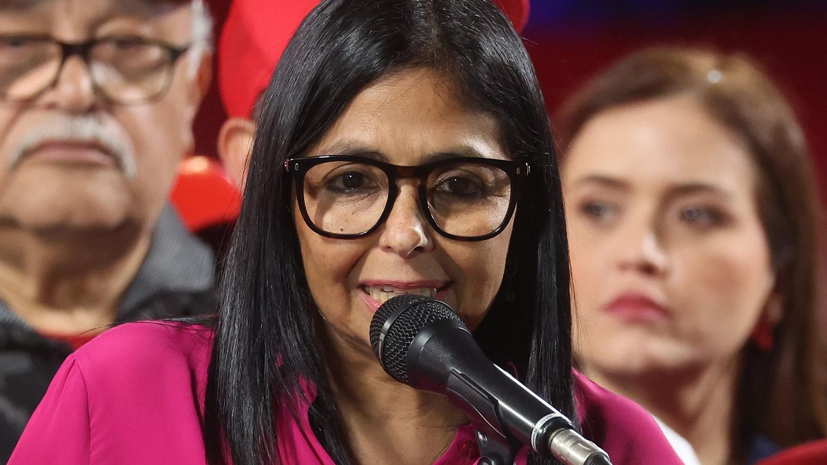Fotografía de archivo de la presidenta encargada de Venezuela, Delcy Rodríguez, durante un acto público, en Caracas (Venezuela). 