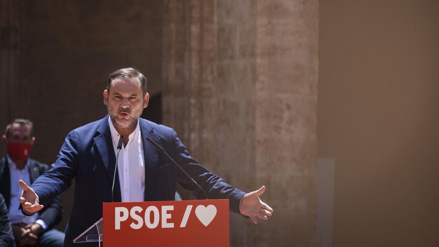 El ministro de Transportes y secretario de organización del PSOE, Jose Luis Ábalos,