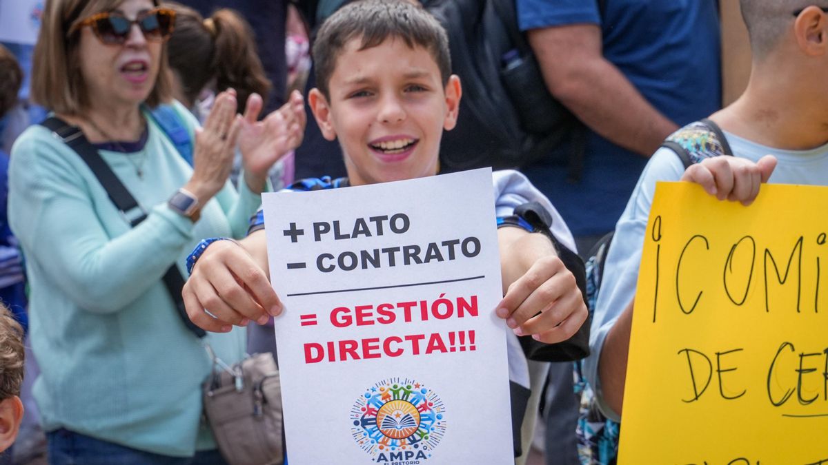 Protesta por el comedor en el Colegio Cronista Rey Díaz de Córdoba