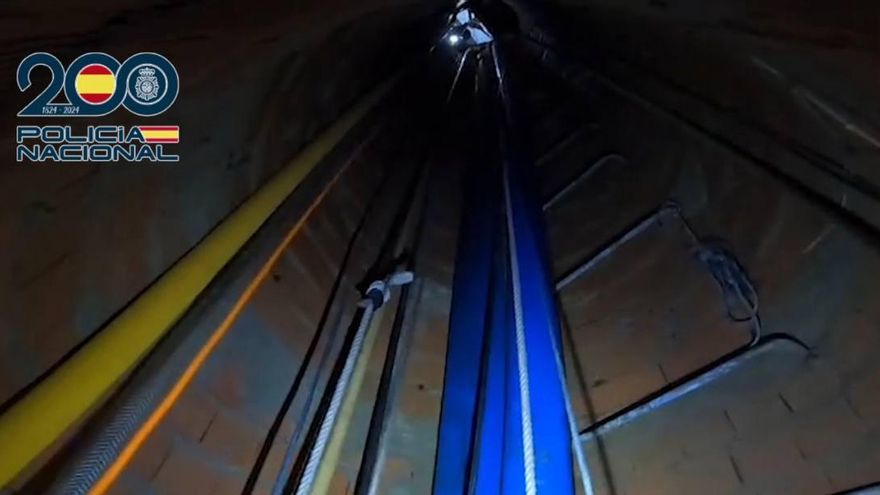 El narcotúnel que se escondía tras un frigorífico: así operaba la "red de redes del hachís" en Ceuta