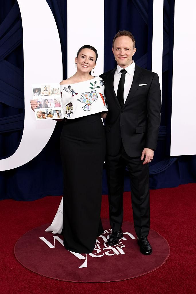 Ms. Rachel junto a su marido y compañero creativo, Aron Accurso, en una ceremonia de entrega de premios el año pasado.