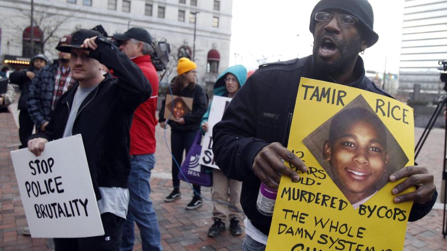 EE.UU. no presenta cargos contra policías implicados en la muerte de un niño negro