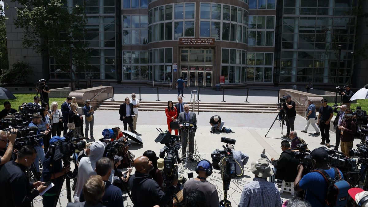 Deniegan la libertad condicional al menor de los hermanos Menéndez por sus peleas en prisión