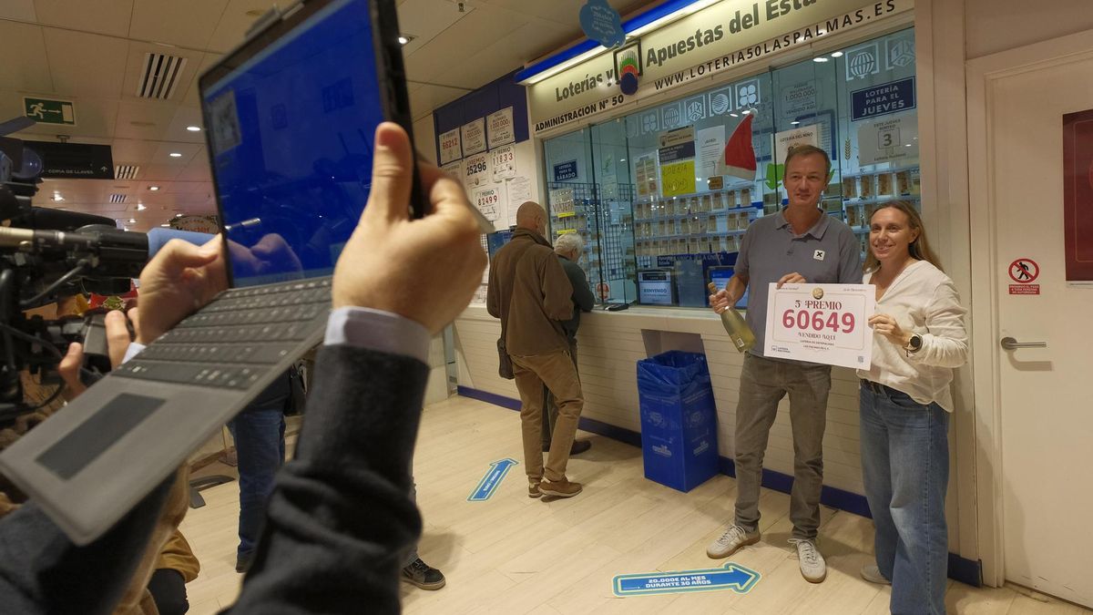 El 60.649 premia la fidelidad de la Unidad de Reanimación del Hospital Negrín de Gran Canaria