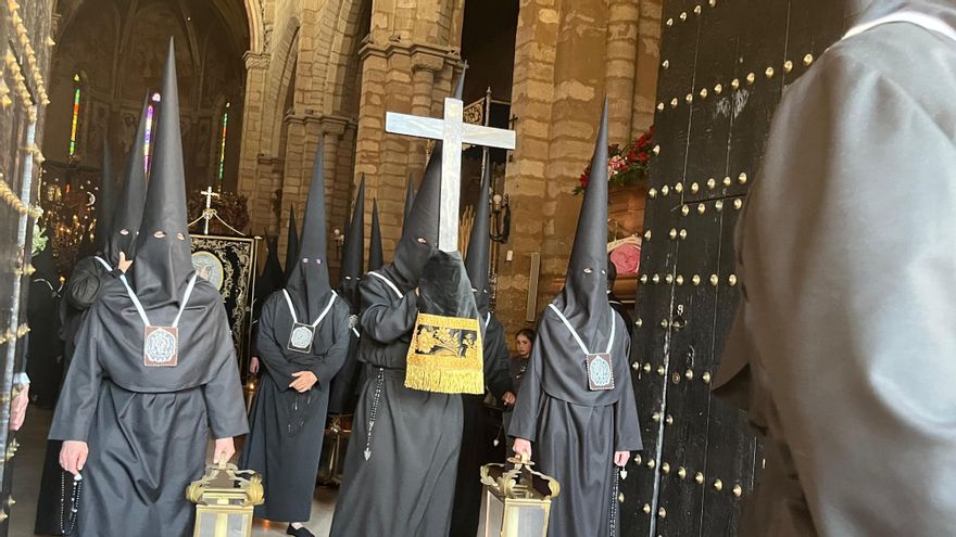 Cruz de guía de Ánimas.