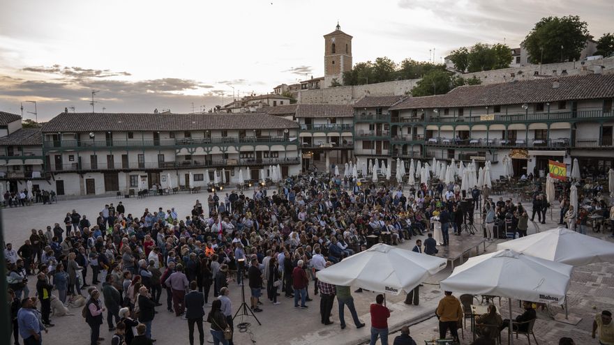 Mitin de Vox en Chinchón, con la presencia de Santiago Abascal y Rocío Monasterio.