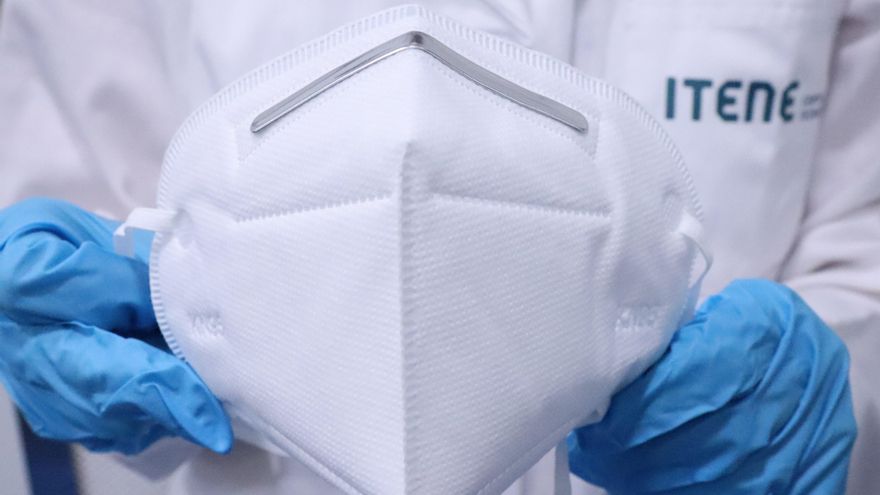 Archivo - Pruebas de mascarillas