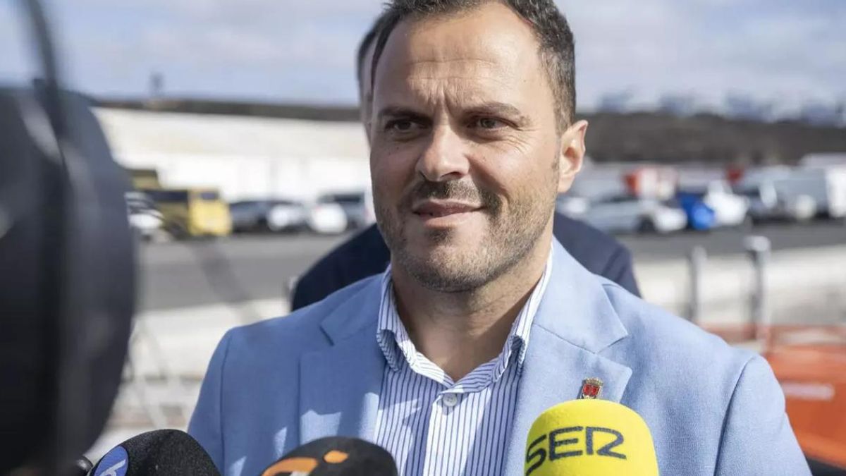 El alcalde de Arrecife ha levantado más de 800 reparos de Intervención, denuncia el PSOE