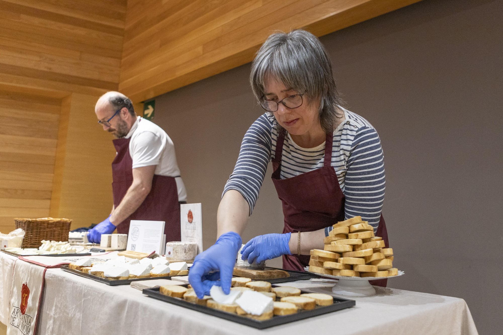Los Quesos de Anguiano ofrecieron una degustación al terminar el acto