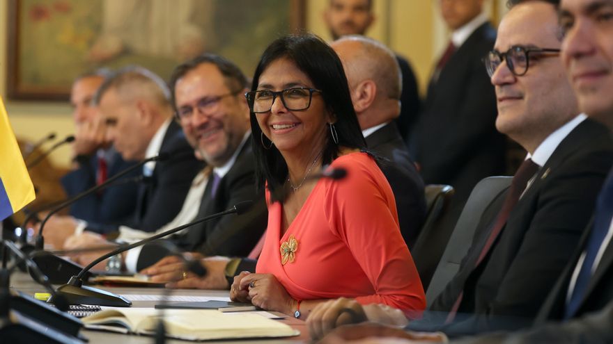 Los 117 días de Delcy Rodríguez en el poder: lo que ha cambiado, lo que no y lo que ha empeorado en Venezuela