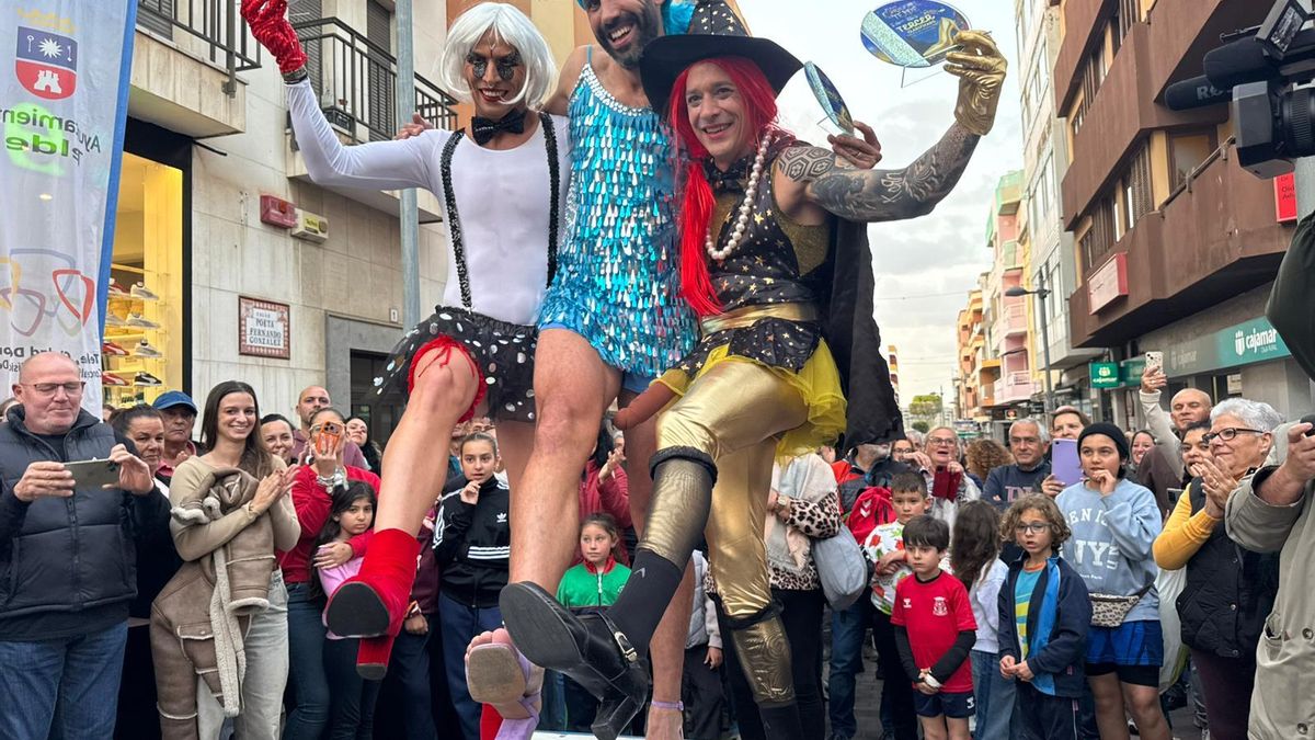 Daniel Sosa gana la carrera de tacones del Carnaval de Telde