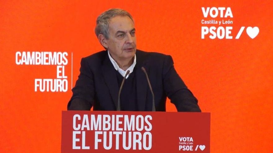 El expresidente del Gobierno José Luis Rodríguez Zapatero durante un acto electoral en Segovia