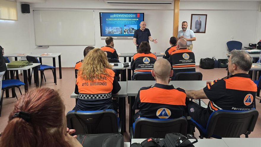 Voluntarios de Protección Civil se forman en apoyo psicosocial en emergencias y contra la violencia de género