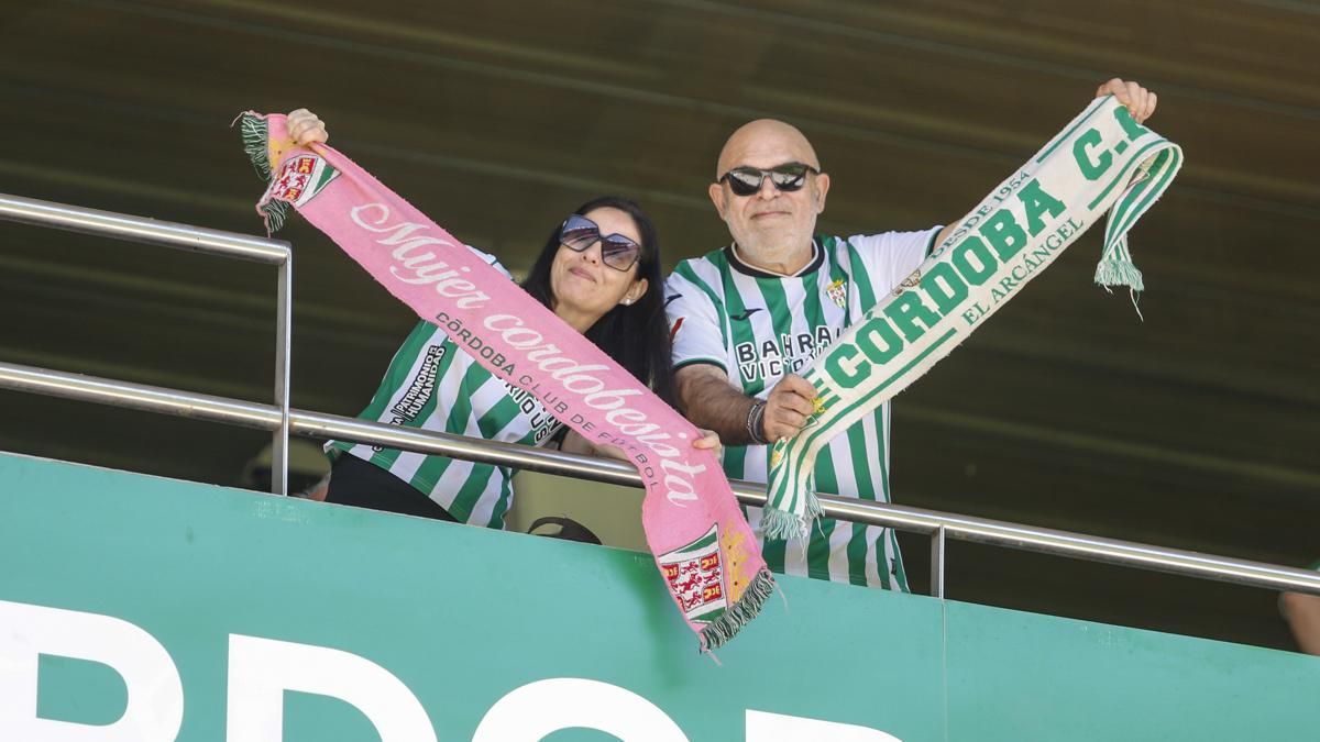 Grada Blanquiverde del Córdoba CF - Sporting de Gijón
