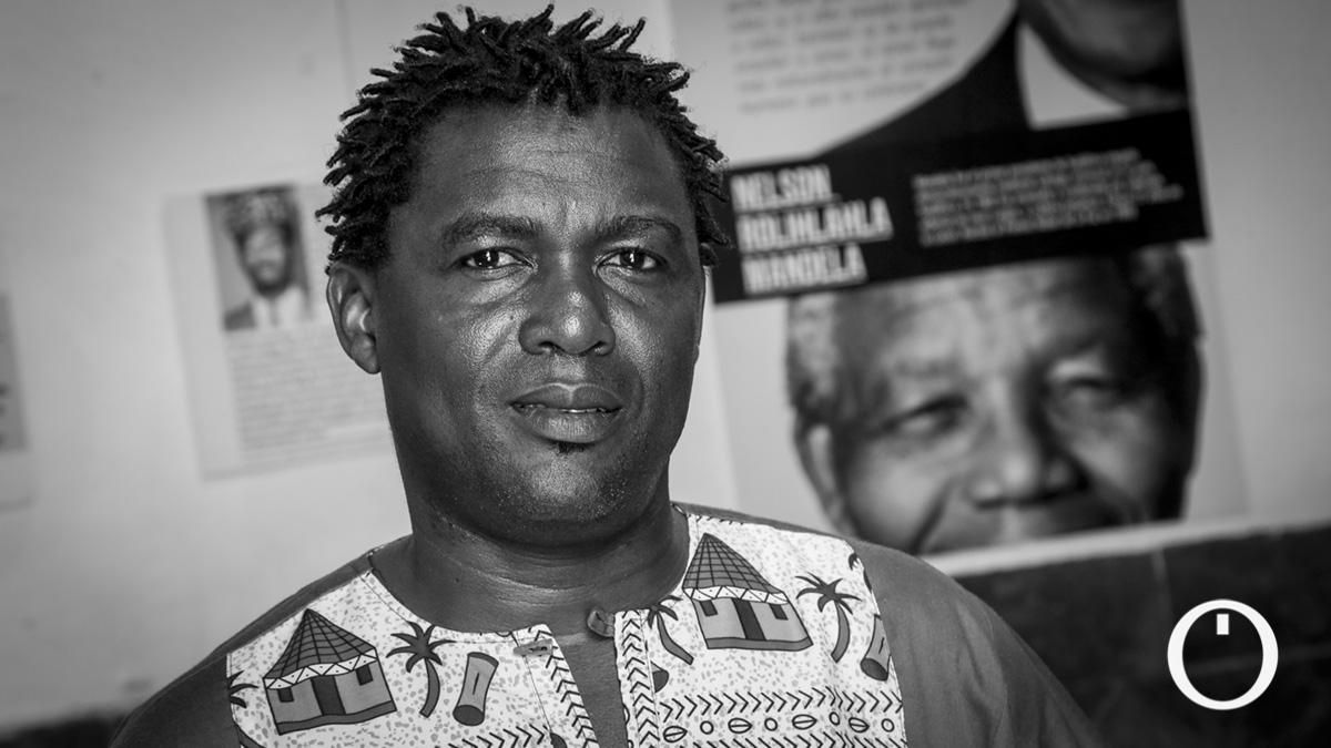 Entrevista N&B a Salomón Beyo, activista