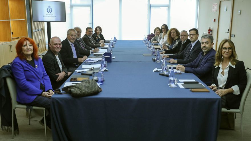 El jurado del Princesa de las Letras delibera entre 24 candidatos, muchos en español