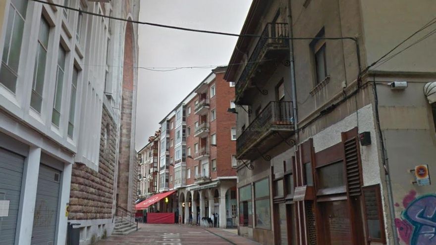 Archivo - Calle Serafín Escalante de Torrelavega