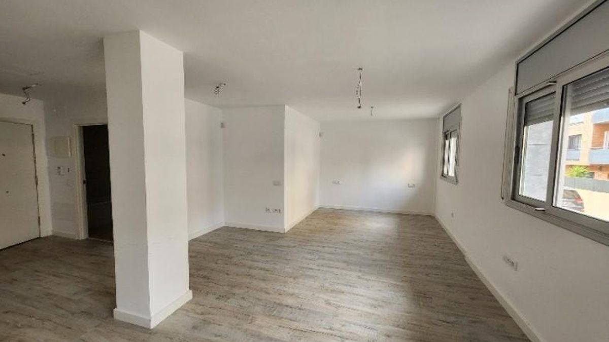 De 350 euros en Lugo a más de 1.000 en el interior de Valencia: así son los primeros pisos disponibles de Casa 47