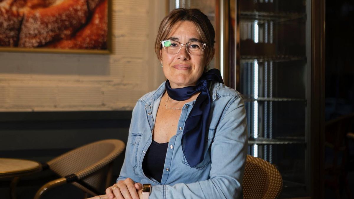 Cristina Pérez es va criar a Benalàt de les Vil·les, al límit entre les províncies de Granada i Jaén, però fa dues dècades que és a Mallorca: el seu marit, cap de bar en un hotel, i ella han criat els seus dos fills a l'illa