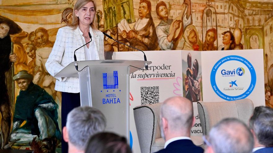 La Infanta Cristina asiste en Santander al acto de conmemoración de la Alianza para la Vacunación Infantil