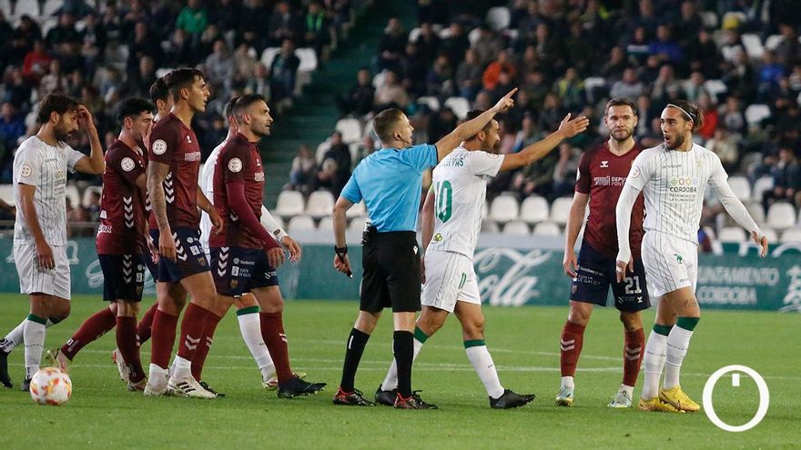 Las imágenes del Córdoba CF - Pontevedra en el estadio El Arcángel