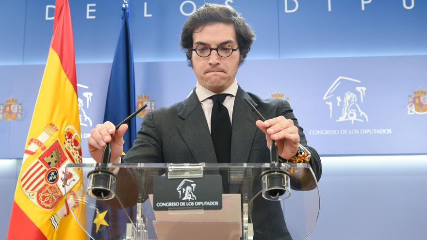 Figaredo, el diputado treintañero que reniega de "las paguitas" y el "sadismo fiscal" con 104.000 euros de sueldo