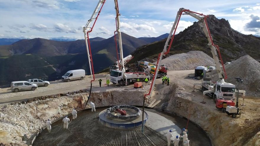 El proyecto final del segundo parque eólico en Tineo reduce de tres a dos el número de aerogeneradores