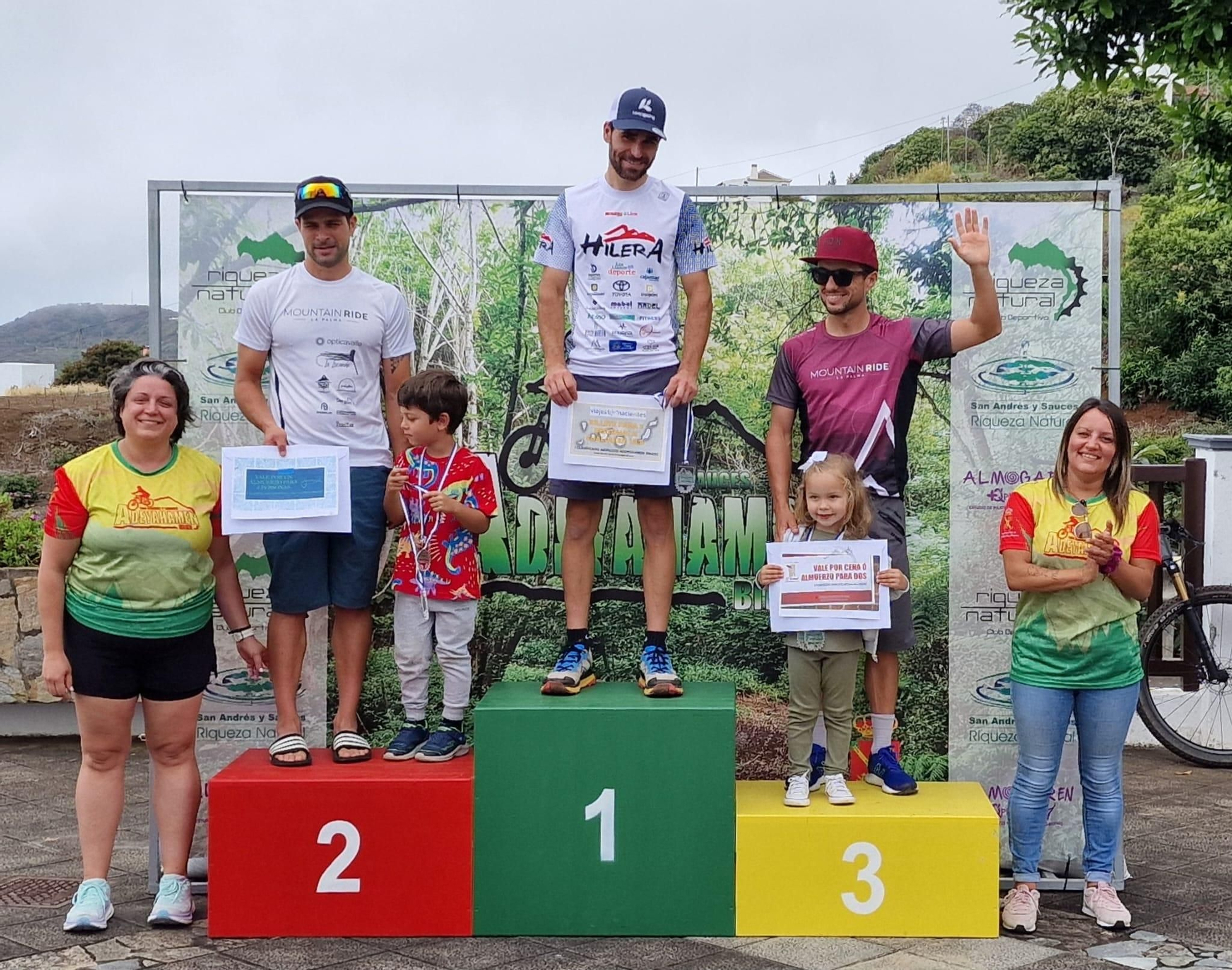 Podio de la Adeyahamen XC Bike de San Andrés y Sauces.