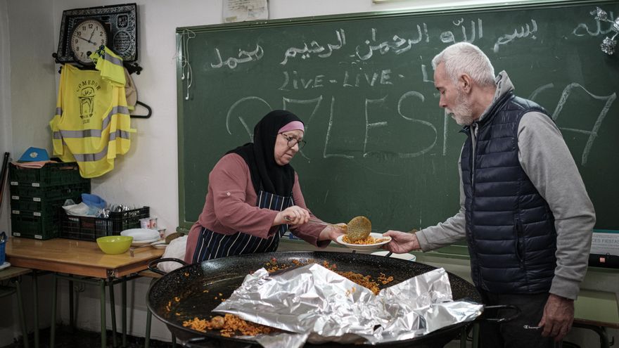 Comedor ‘halal’ para musulmanes y cristianos en uno de los barrios más humildes de España