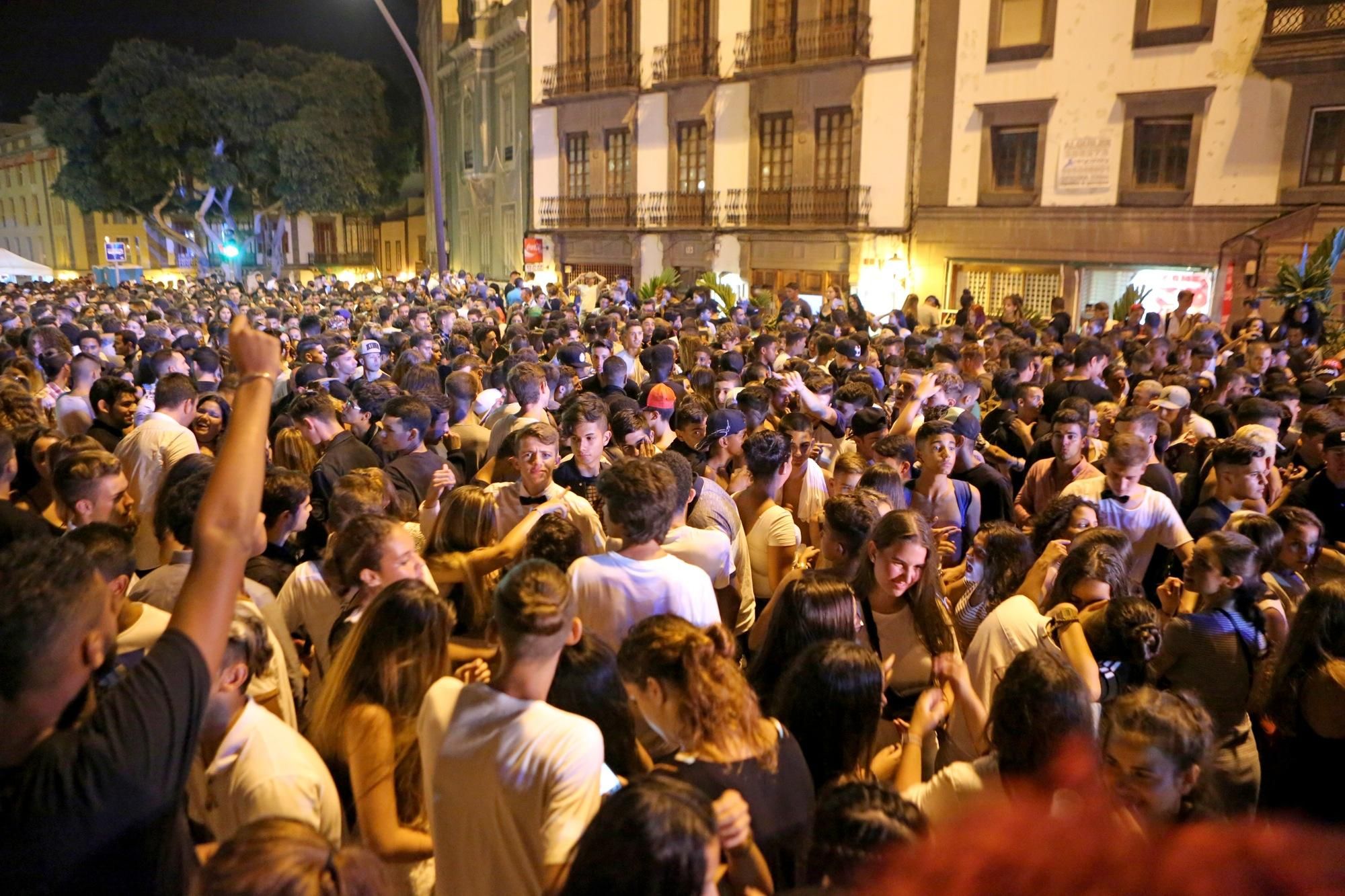 Campanadas de verano en Vegueta. (Alejandro Ramos).