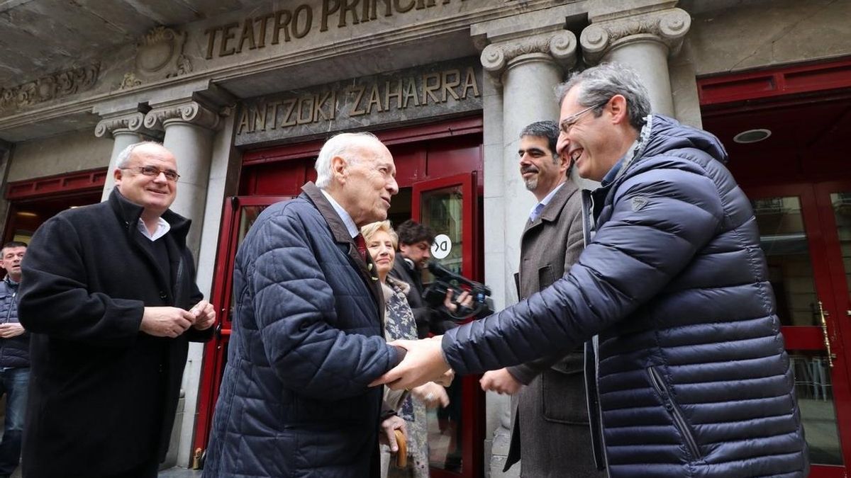 Arzalluz (PNV) repasa en un documental su trayectoria y subraya que "la izquierda violenta de Euskadi ha fracasado"