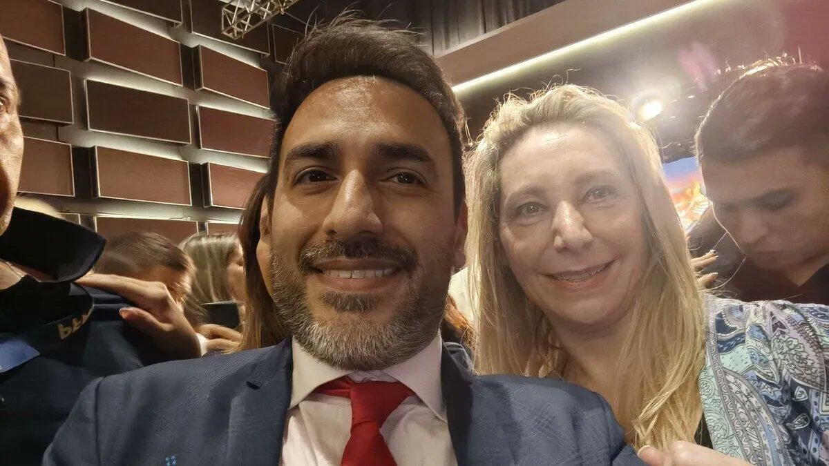 Sarubbi Benítez y Karina Milei.
