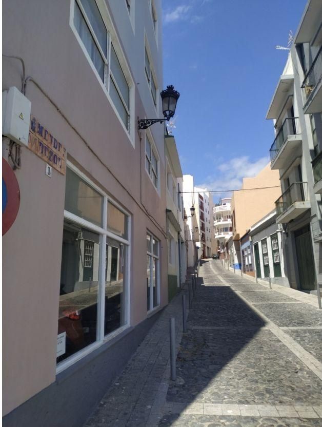Calle Méndez Cabezola en Santa Cruz de La Palma.