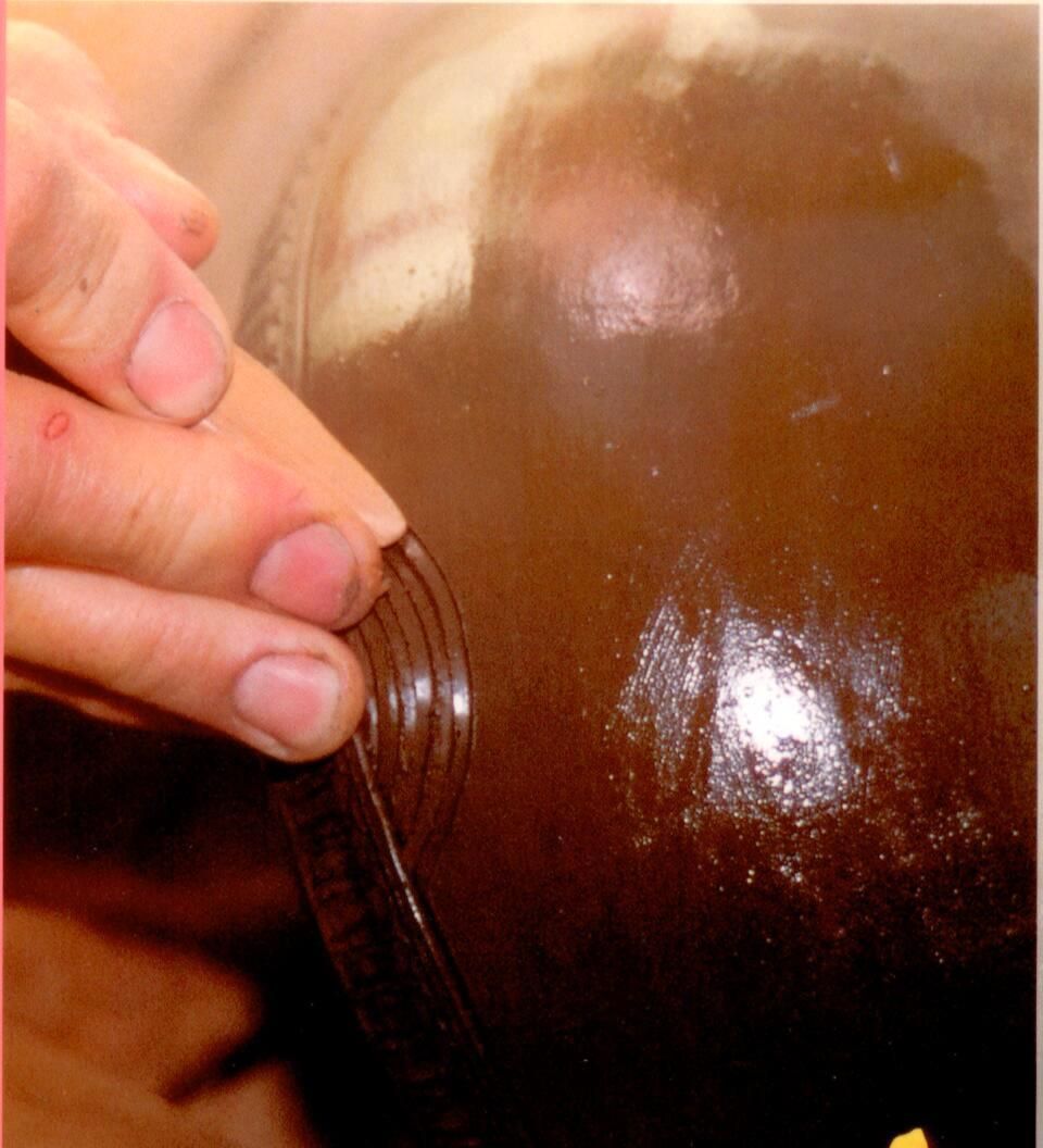 Decorando una pieza, Taller El Molino.