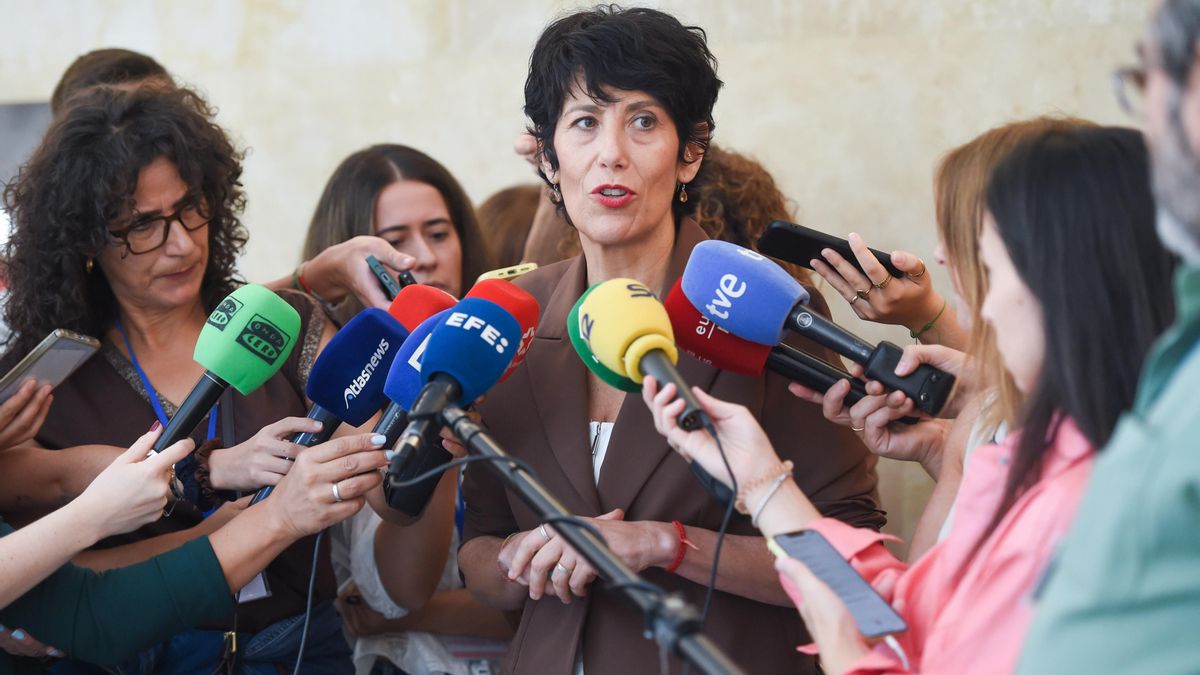 Elma Saiz será portavoz del Gobierno y la exalcaldesa de Toledo, Milagros Tolón, ministra de Educación