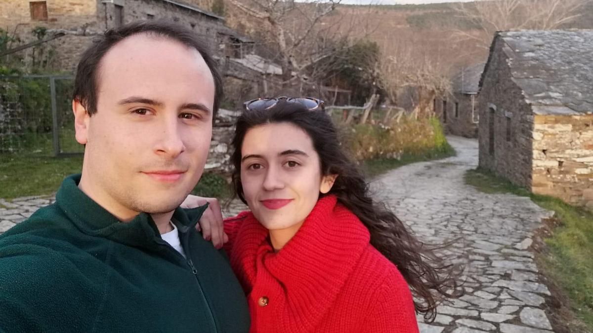 Neil y Estrella, en la localidad de Fuente de Oliva. 