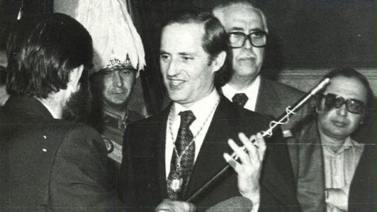 Fallece a los 89 años Luis Uruñuela, el primer alcalde de Sevilla en democracia