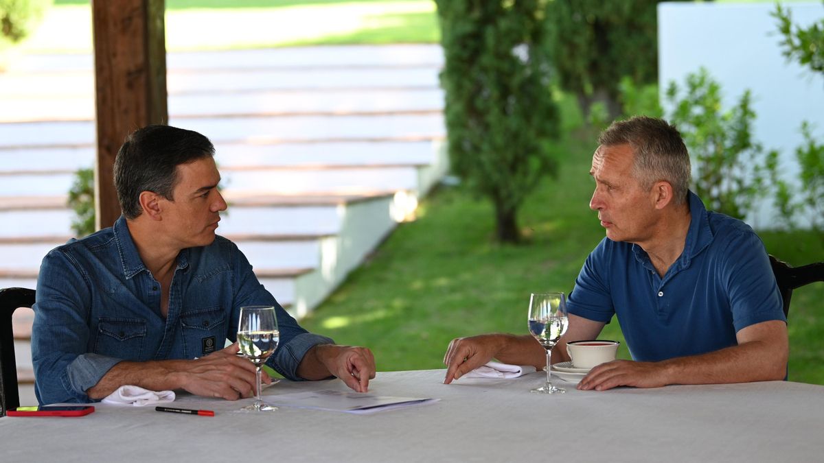 Pedro Sánchez y Jens Stoltenberg durante su encuentro de este fin de semana para preparar la próxima cumbre de la OTAN