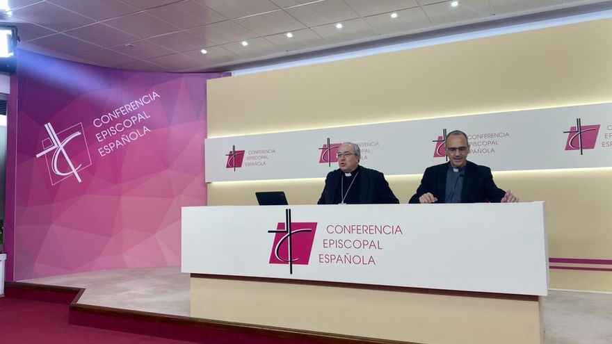 La Iglesia arremete contra el derecho al aborto en pleno 8M apelando a "las niñas que están en el seno materno"