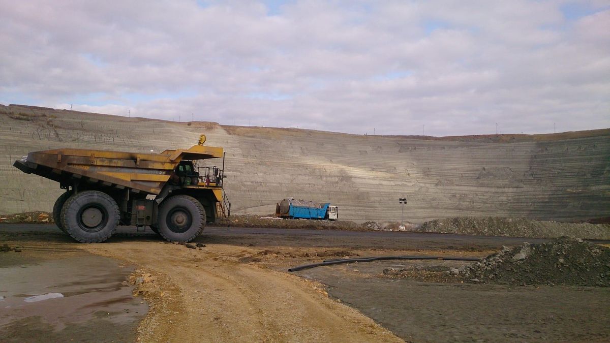 Las Cortes de Castilla y León rechaza cambiar la Ley de Urbanismo para rebajar las exigencias mineras como quería Vox