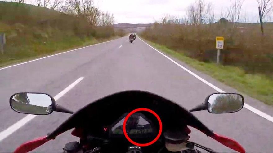 Nueve denuncias en un fin de semana en la campaña de control de motos y ciclomotores