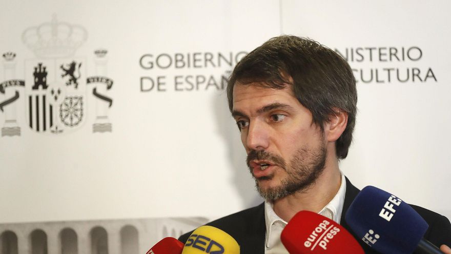 El ministro Urtasun, sobre la cancelación a revistas en valenciano en algunos Ayuntamientos: "Es una forma moderna de censura"