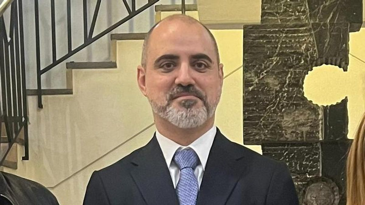 El juez abre diligencias tras la denuncia del fiscal contra el subdelegado del Gobierno por su ascenso de funcionario