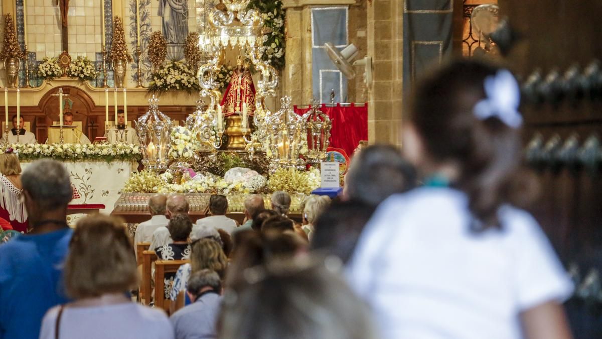 Salmorejá y ambiente en la Velá el día de la Fuensanta