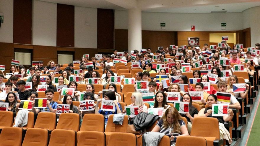 La Universidad de León bate su récord y supera los 400 estudiantes Erasmus para el curso 2025/2026