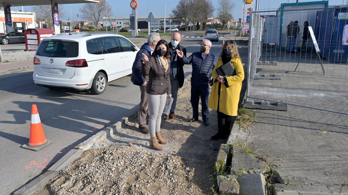 Gema Igual y César Díaz asisten al inicio de las obras.
